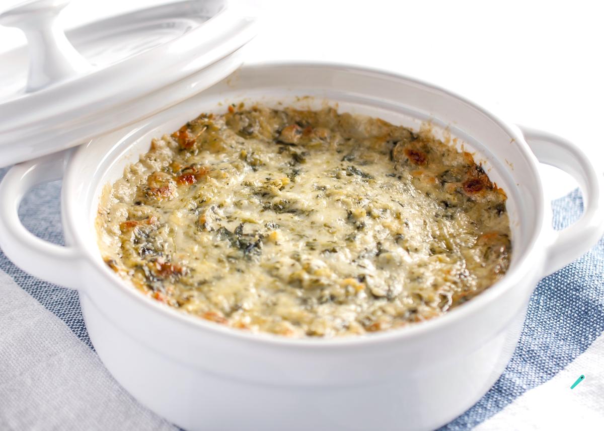 Receita de Espinafre com molho branco gratinado