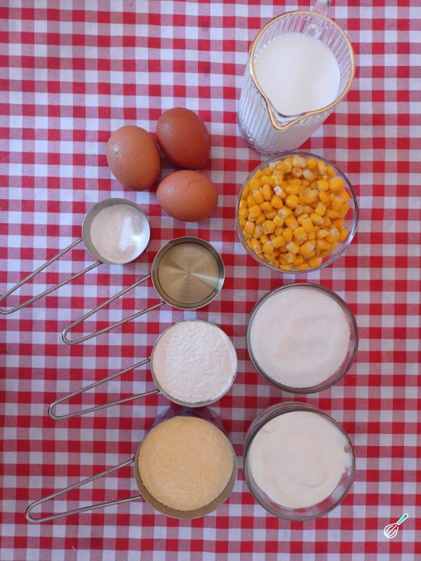 Receita de Bolo de milho com requeijão - Passo 1