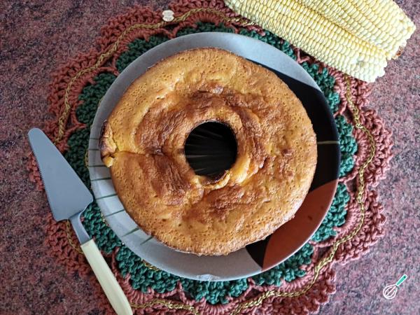 Receita de Bolo de milho com requeijão - Passo 6