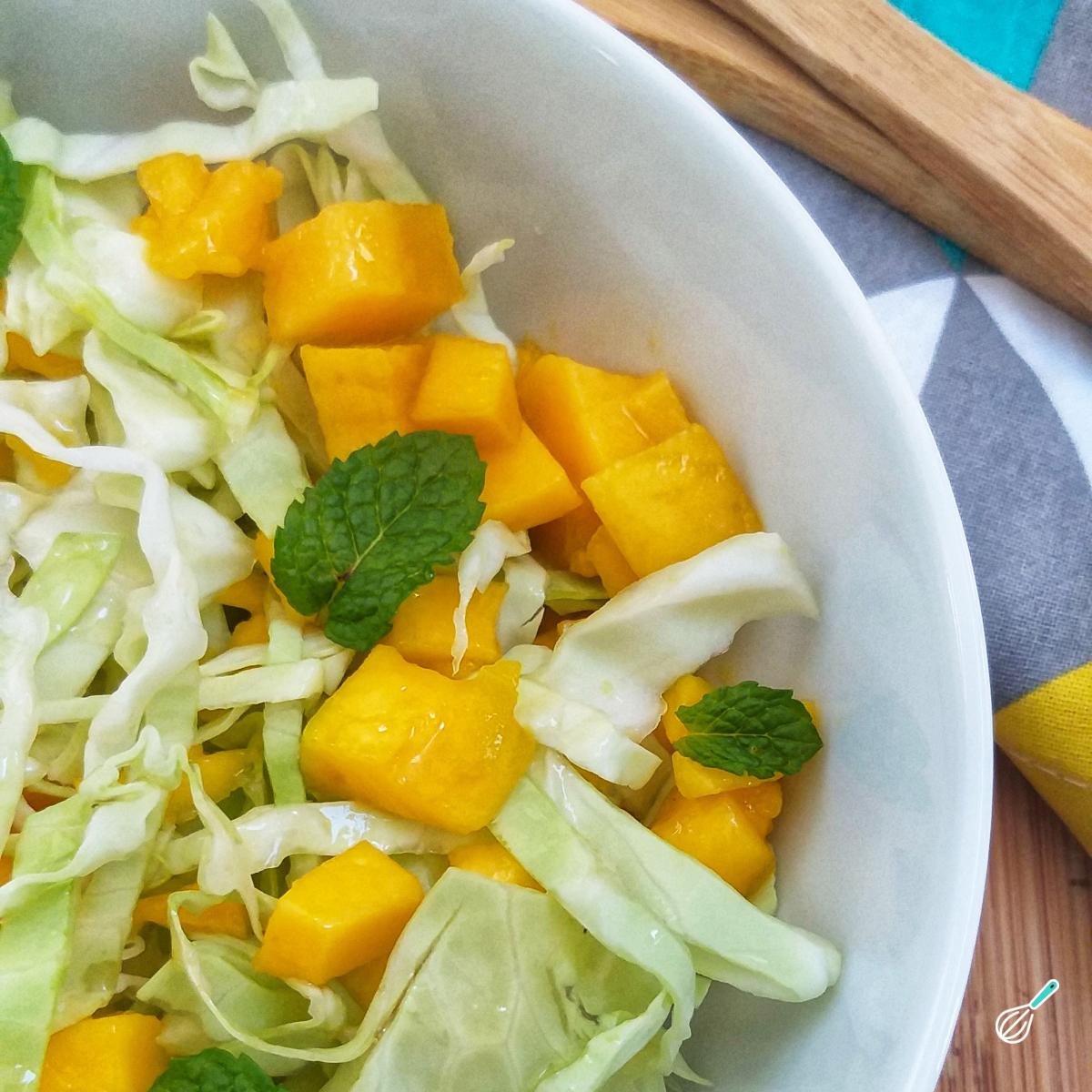 Receita de Salada de repolho com manga