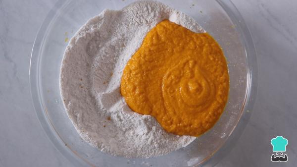 Receita de Bolo de cenoura sem ovos - Passo 5