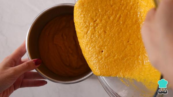 Receita de Bolo de cenoura sem ovos - Passo 7