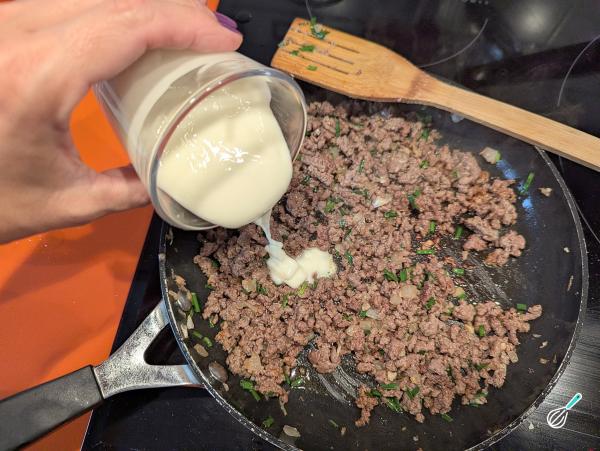 Receita de Carne moída com requeijão - Passo 5