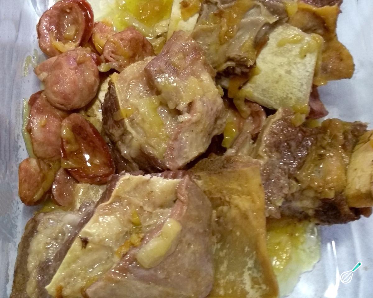 Receita de Costela na pressão com linguiça