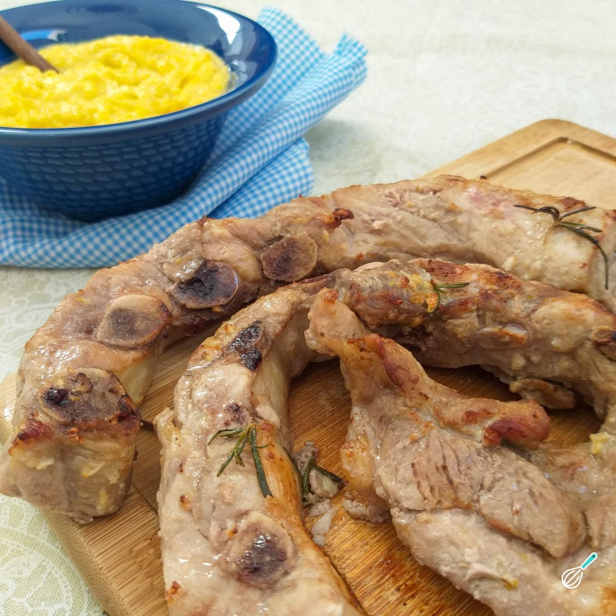 Receita de Costelinha de porco com creme de milho