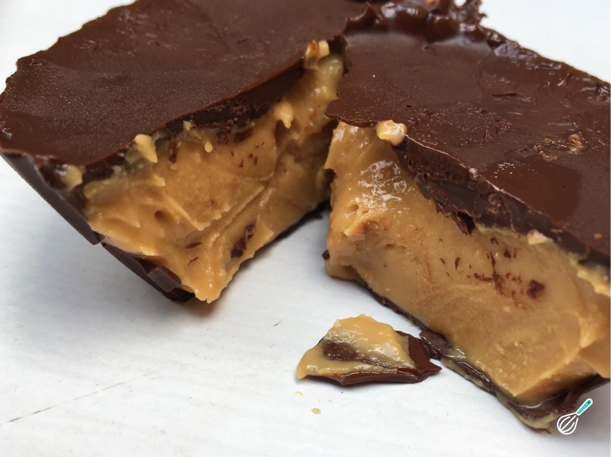 Receita de Bombom de pasta de amendoim low carb