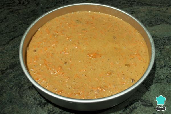 Receita de Bolo de cenoura com fubá de liquidificador - Passo 3