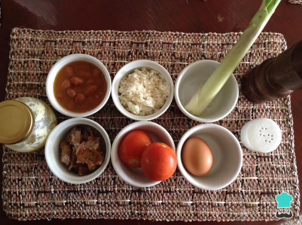Receita de Calentado colombiano - Passo 1