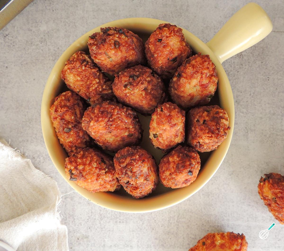 Receita de Bolinho de arroz com calabresa
