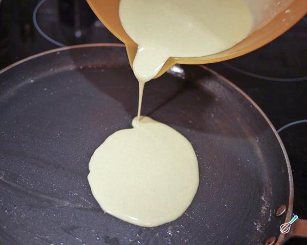 Receita de Crepes doces simples - Passo 3