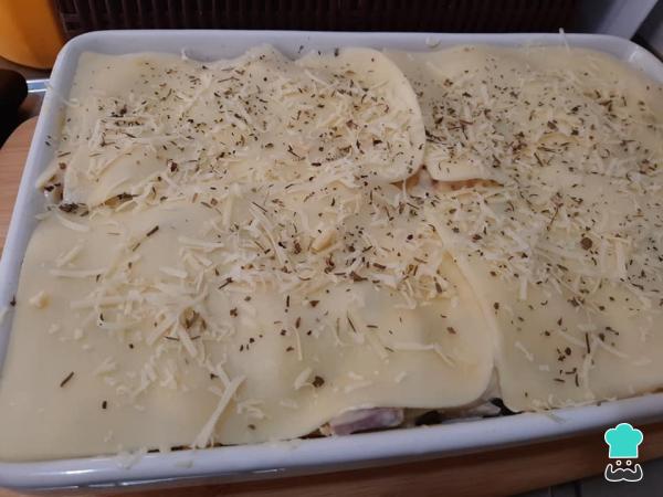 Receita de Batata gratinada com bacon e requeijão - Passo 8