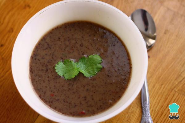 Receita de Caldo de feijão com bacon - Passo 4