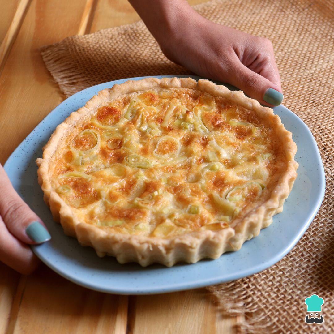 Quiche de alho-poró com queijo - Deliciosa e cremosa!