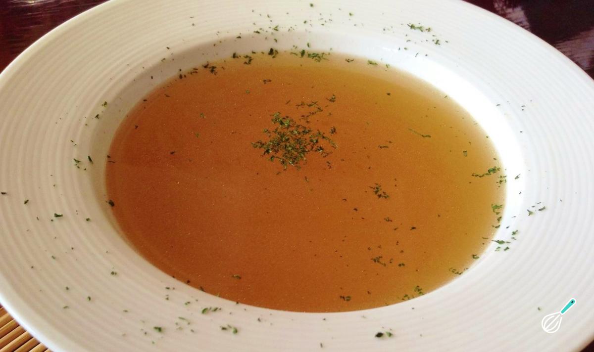 Receita de Caldo de frutos do mar fácil e rápido