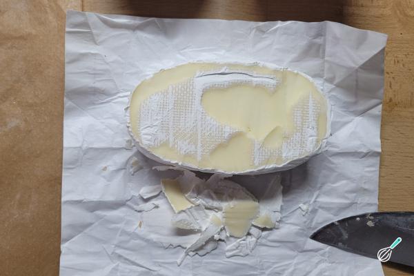 Receita de Queijo brie com massa folheada e mel - Passo 2