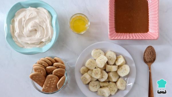 Receita de Torta de banana com doce de leite (banoffee) - Passo 1