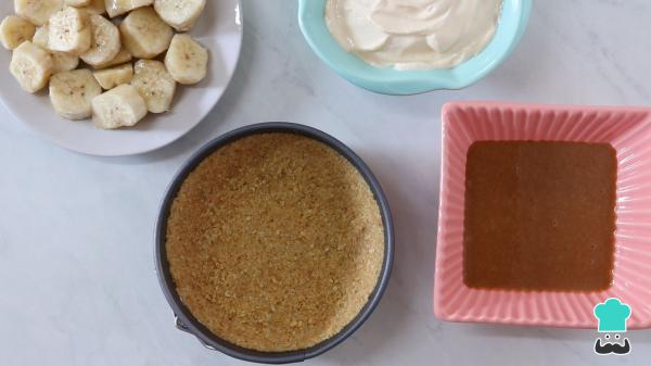 Receita de Torta de banana com doce de leite (banoffee) - Passo 5