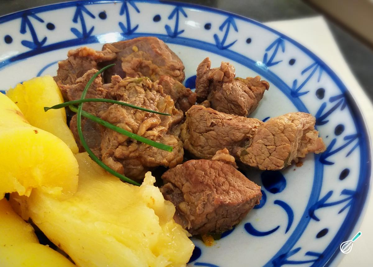 Receita de Carne de panela com mandioca