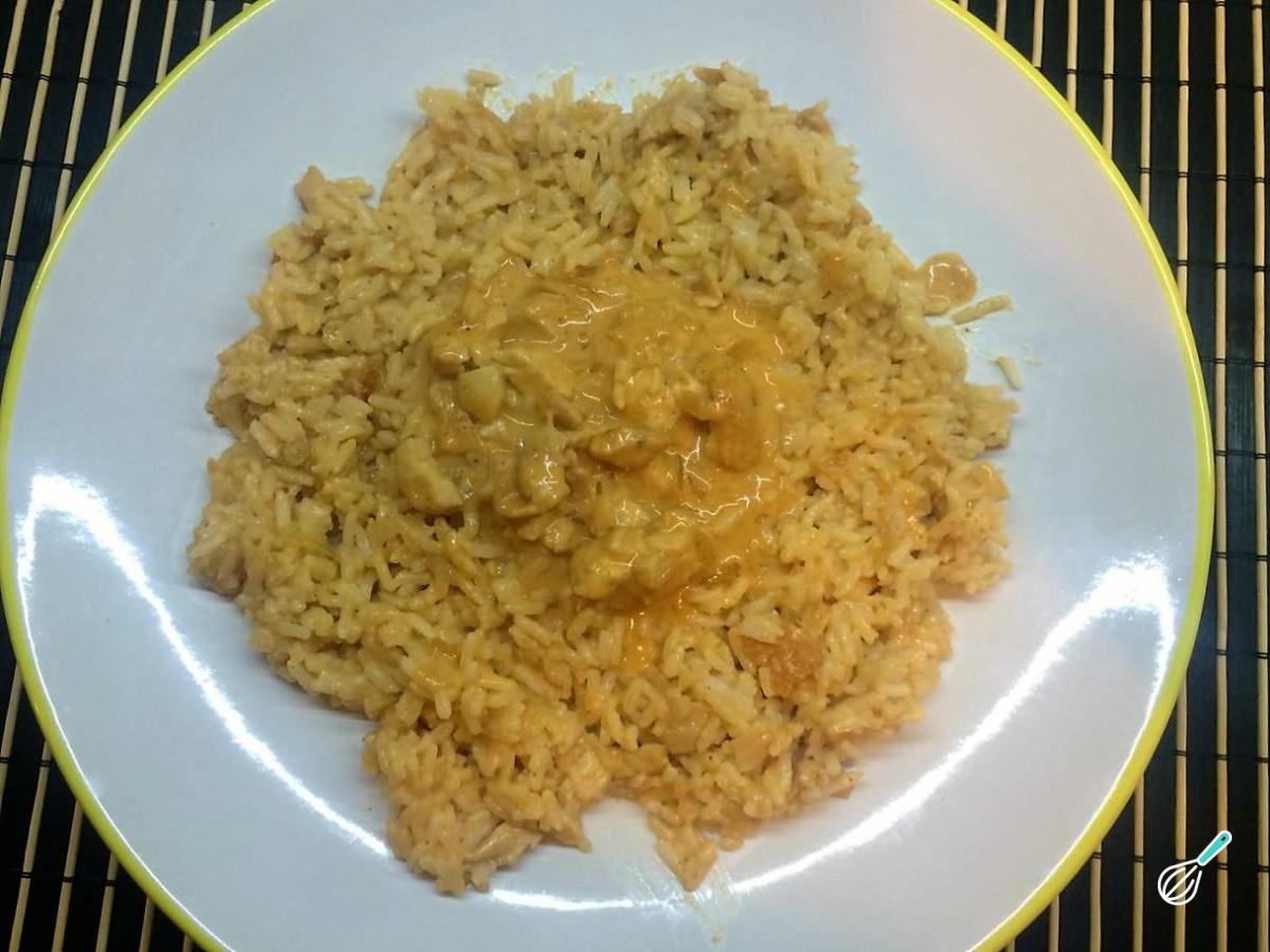 Receita de Arroz com frango e creme de leite
