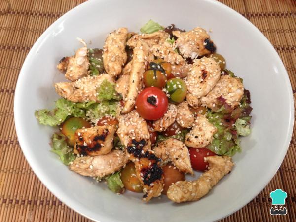 Receita de Salada de frango agridoce