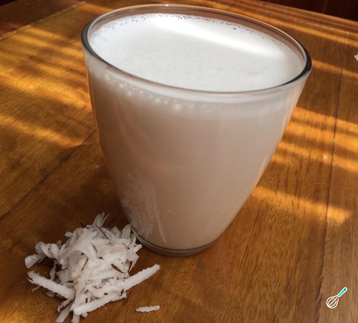 Leite de coco caseiro