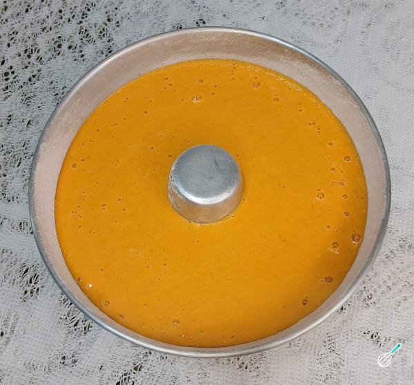 Receita de Bolo de cenoura sem óleo e sem manteiga - Passo 4