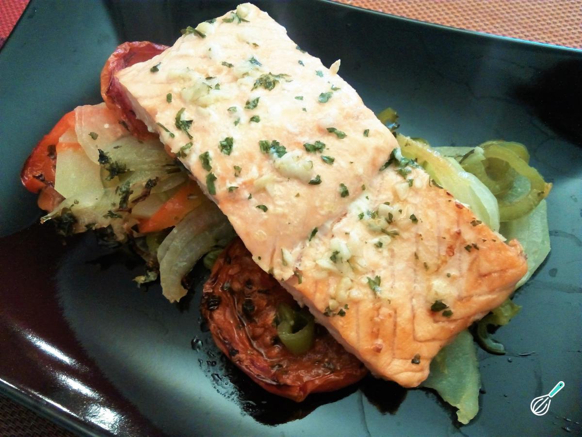 Receita de Salmão ao forno com batatas
