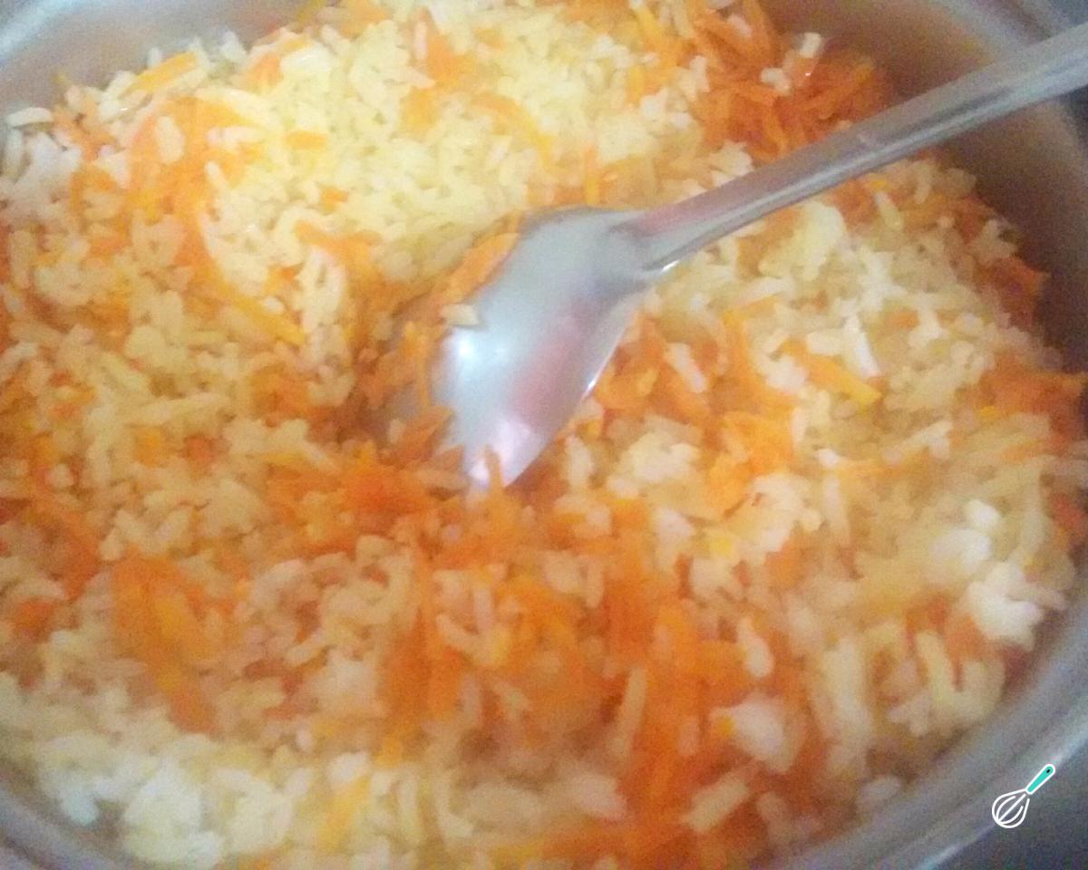 Receita de Arroz de cenoura simples