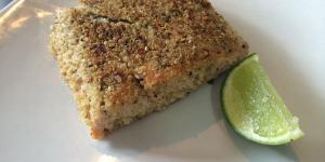 Salmão em crosta de quinoa