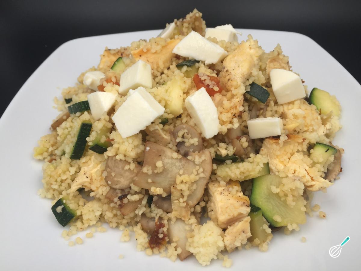 Receita de Peito de frango com cuscuz e vegetais