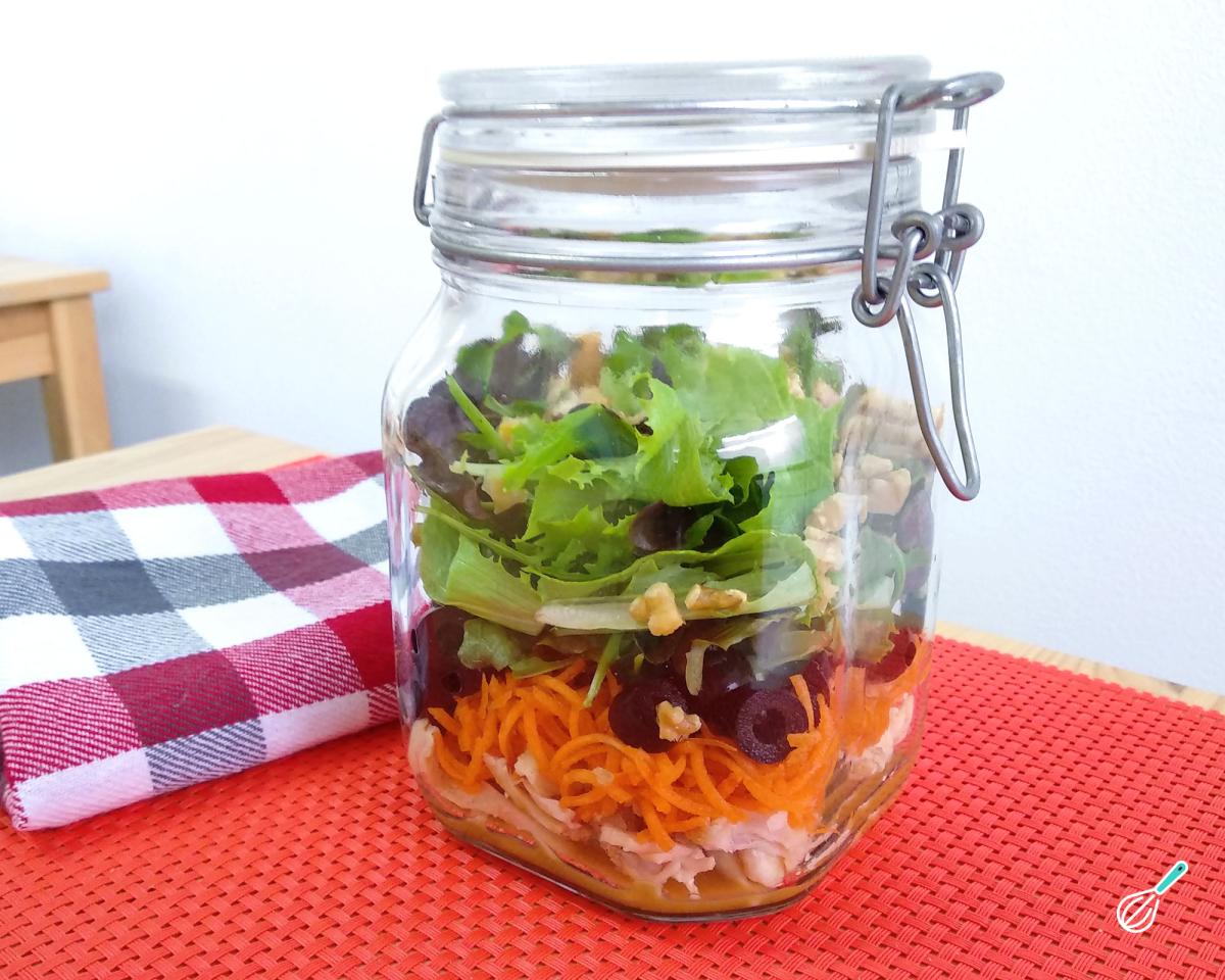 Receita de Salada de pote com frango