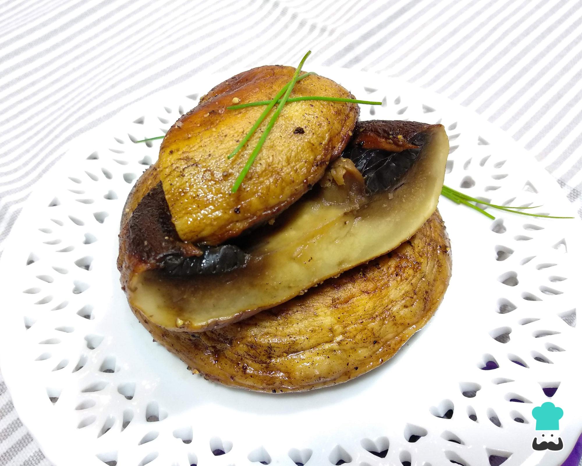 Cogumelo portobello na manteiga pronto em 5 minutos!