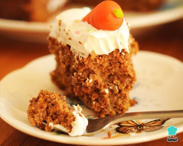 Receita de Bolo de cenoura estilo americano - Passo 4