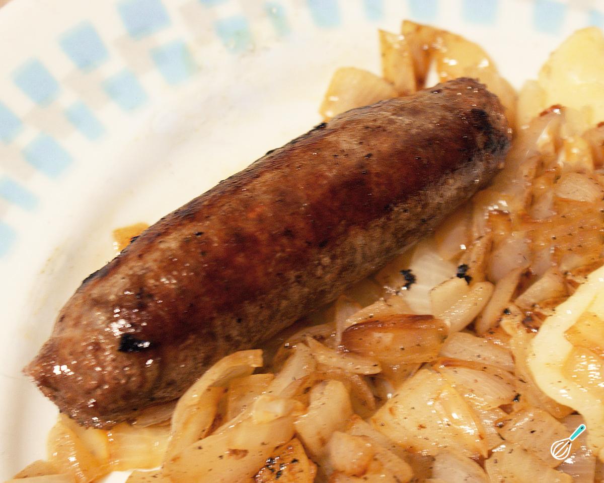 Receita de Linguiça assada no forno com papel alumínio