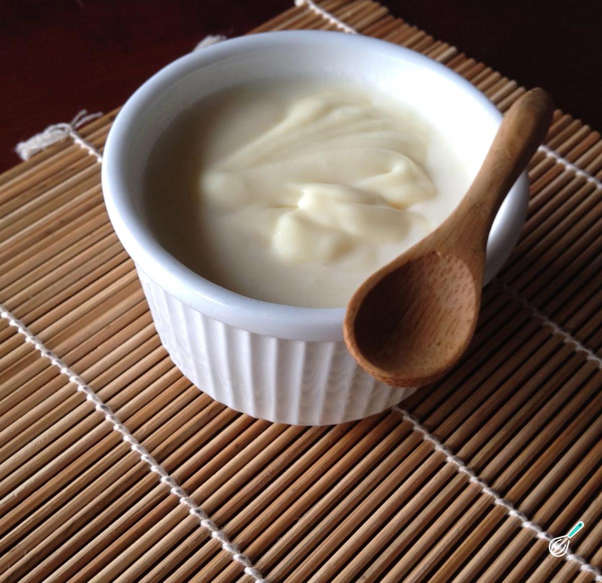 Receita de Cobertura de chocolate branco para bolos