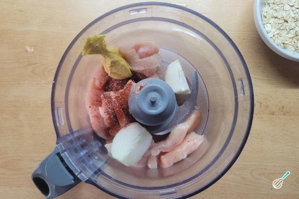 Receita de Hambúrguer de frango com aveia - Passo 3