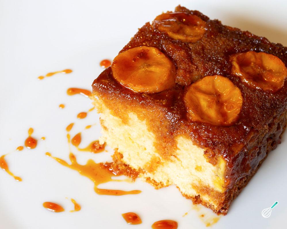 Receita de bolo de banana caramelizada