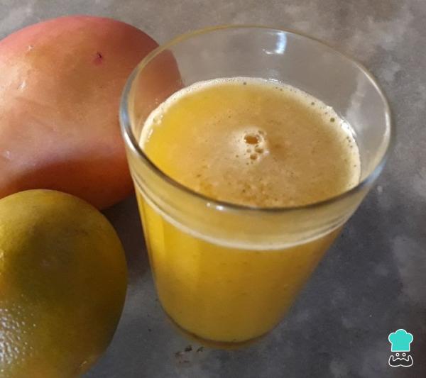 Suco de manga e laranja