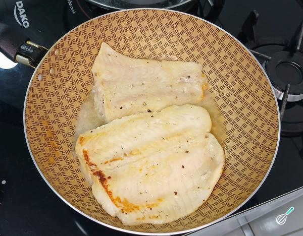 Receita de Peixe ao molho de laranja - Passo 3