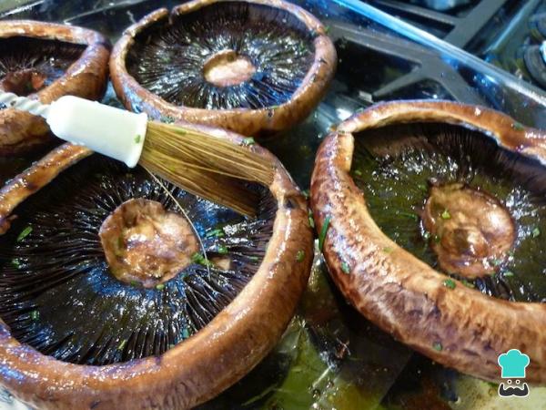 Receita de Portobello recheados no forno - Passo 1