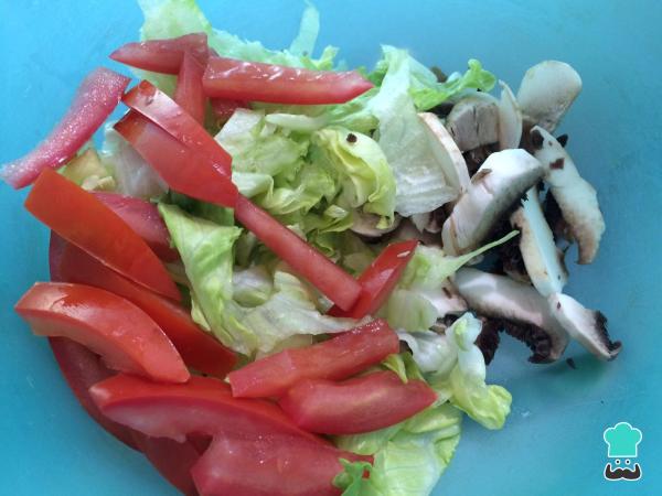 Receita de Salada oriental com camarão - Passo 2