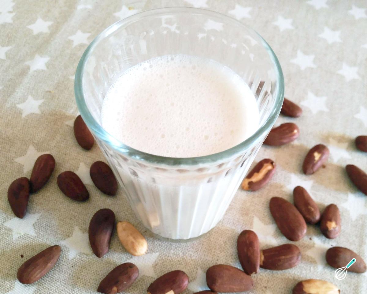 Leite vegetal de amêndoas