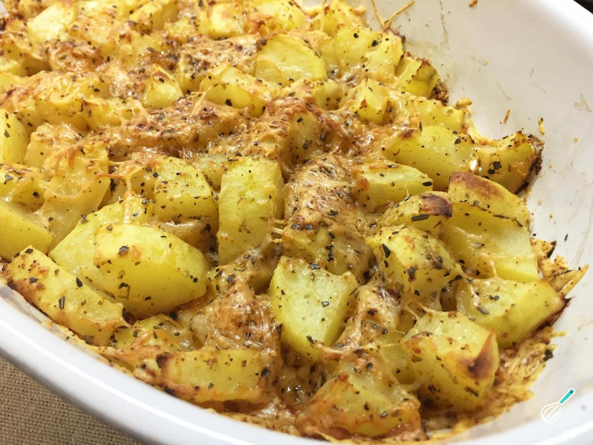 Receita de Batata com queijo no forno