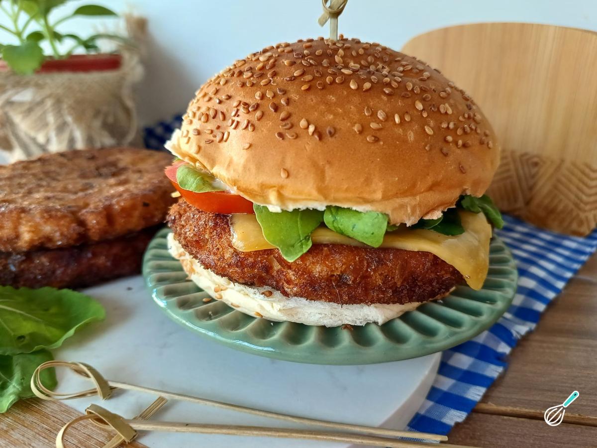 Receita de Hambúrguer de frango empanado