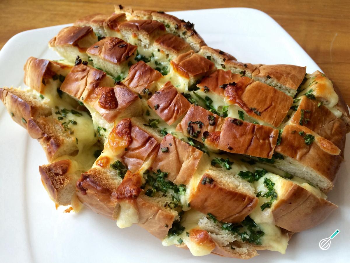 Receita de Pão recheado no forno