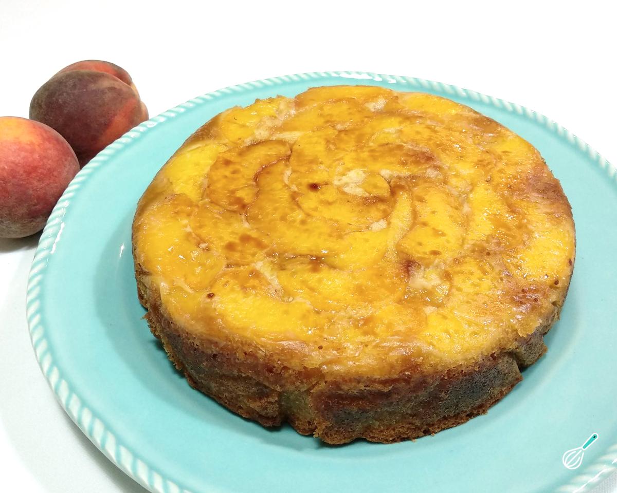Receita de Bolo de pêssego simples e fofinho