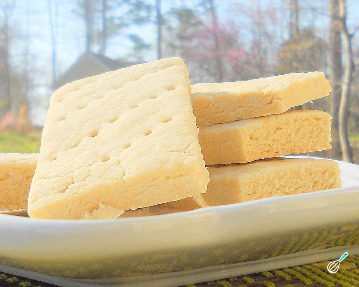 Receita de Bolacha de nata com maizena e leite condensado
