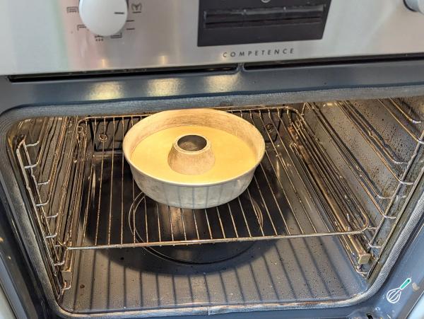 Receita de Bolo de baunilha fofinho - Passo 8
