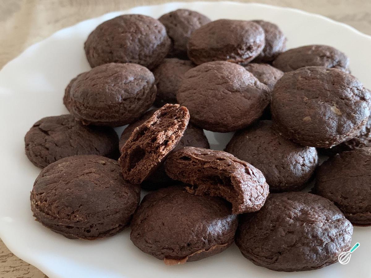 Receita de Biscoito de chocolate caseiro no microondas
