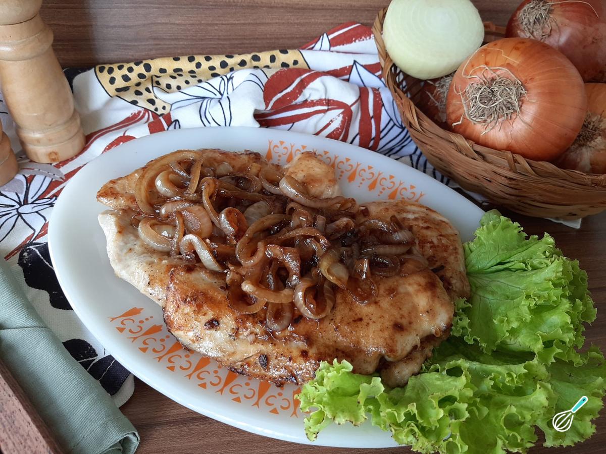 Receita de Frango com cebola caramelizada